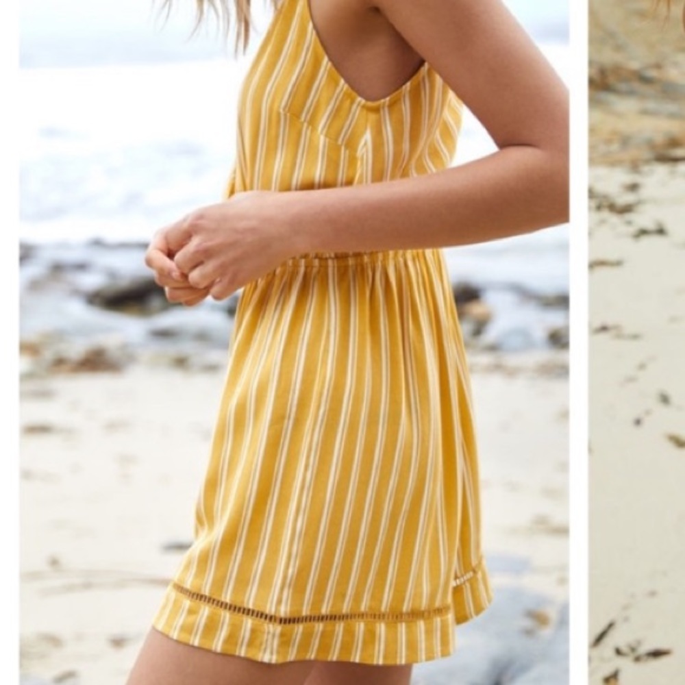 pacsun yellow romper